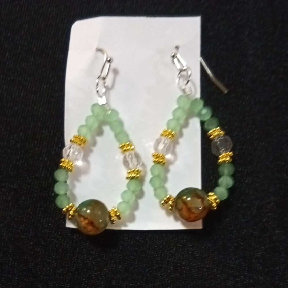 Handmade Elegant Green and Gold Beaded Earrings